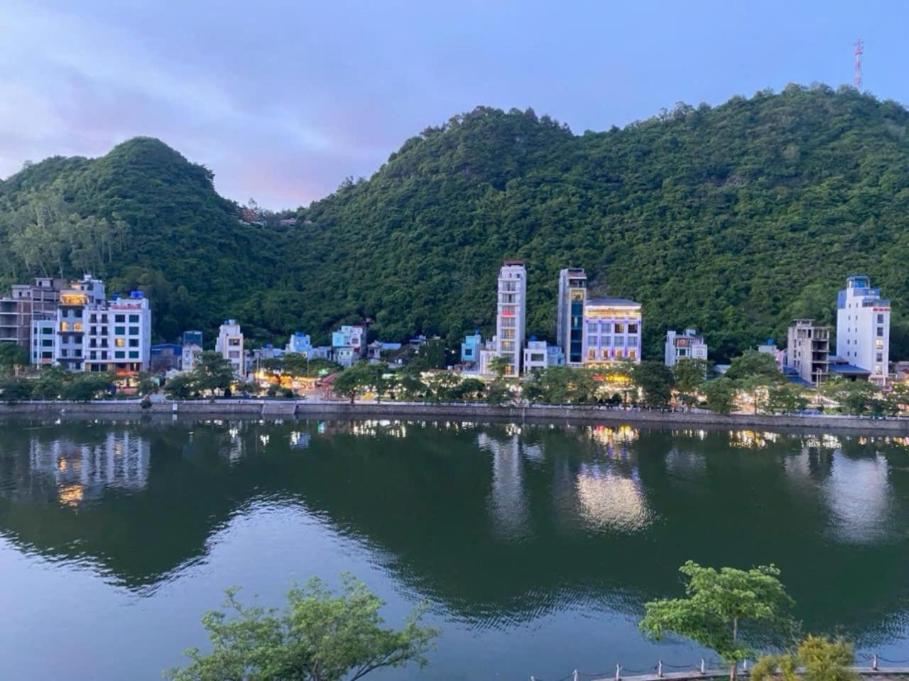 Anh Nhu Hotel Chan Chau Экстерьер фото